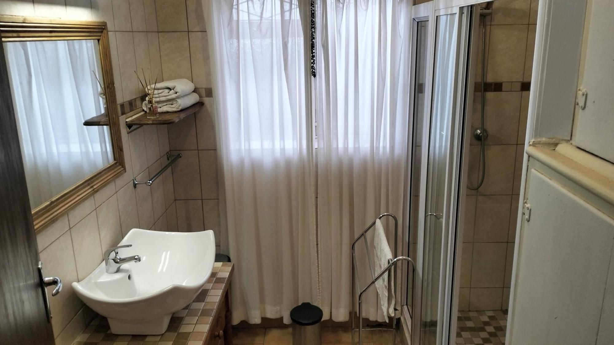 Anri Guesthouse บลูมฟอนเทน ภายนอก รูปภาพ