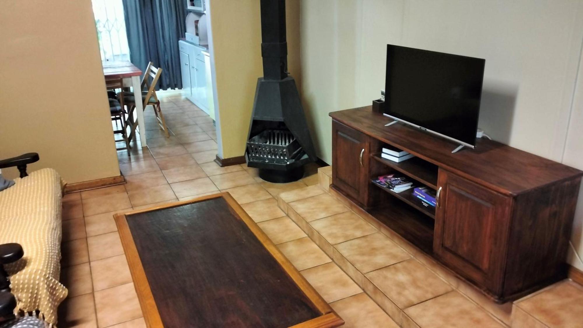 Anri Guesthouse บลูมฟอนเทน ภายนอก รูปภาพ