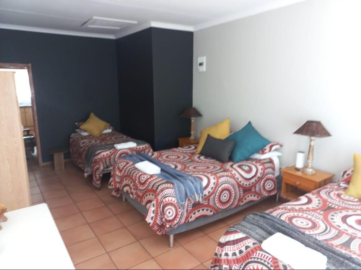Anri Guesthouse บลูมฟอนเทน ภายนอก รูปภาพ